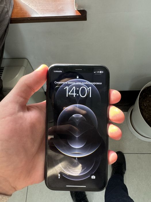 Iphone 11 black 64gb