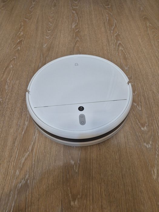 Продам робот пылесос Xiaomi Mi Robot