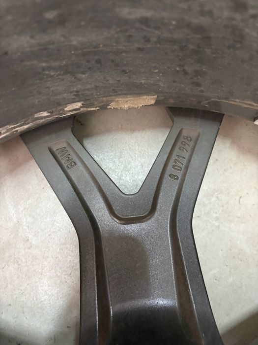 Предна и задна джанта 21 m sport g05/06