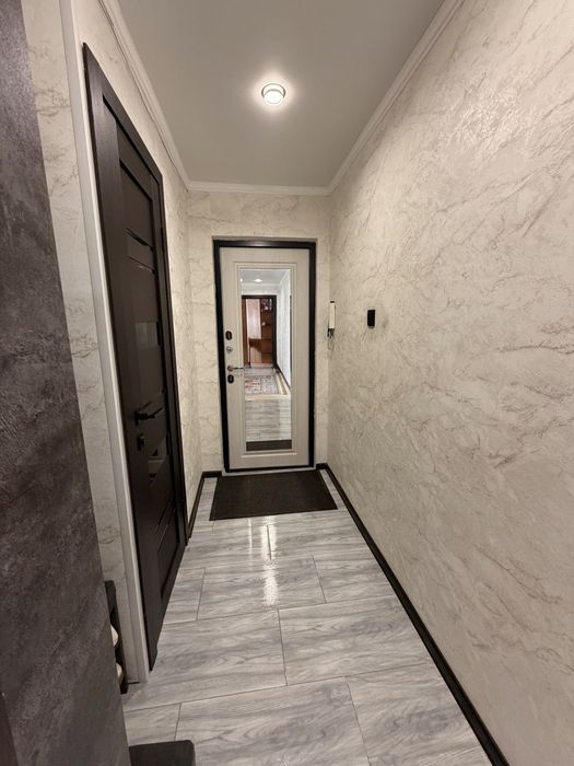 Продаётся 2-комнатная квартира