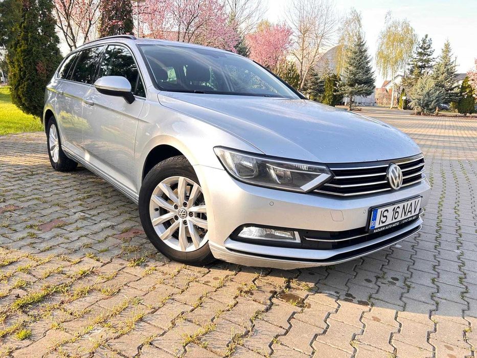 Volkswagen Passat 2.0 TDI DSG Bluemotion Comfortline / 2015 Garanție 1 an / Rate fixe cu buletinul / RAR, dosare și programări incluse în preț !!