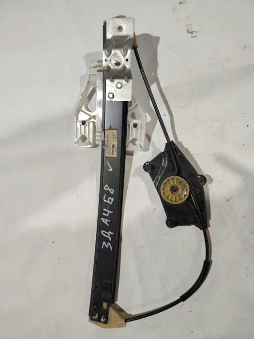 Заден десен стъклоповдигач Ауди А4 Б8 Авант/Audi A4 B8 Avant