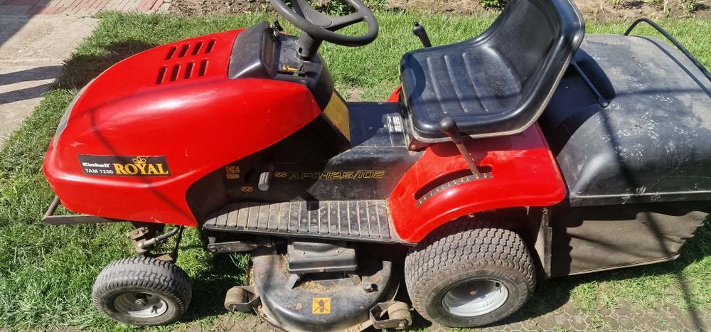Vand tractorist gazon