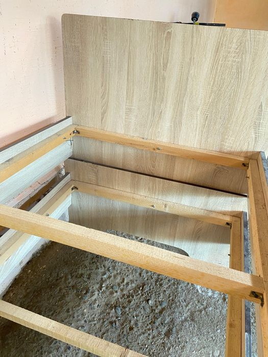 Детский төсек сатылады матрасымен