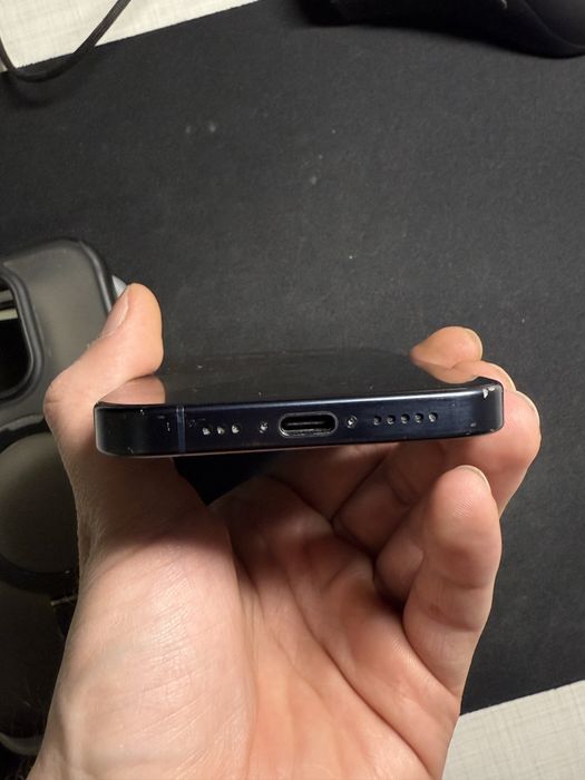 Iphone 15 pro 512gb liber de retea