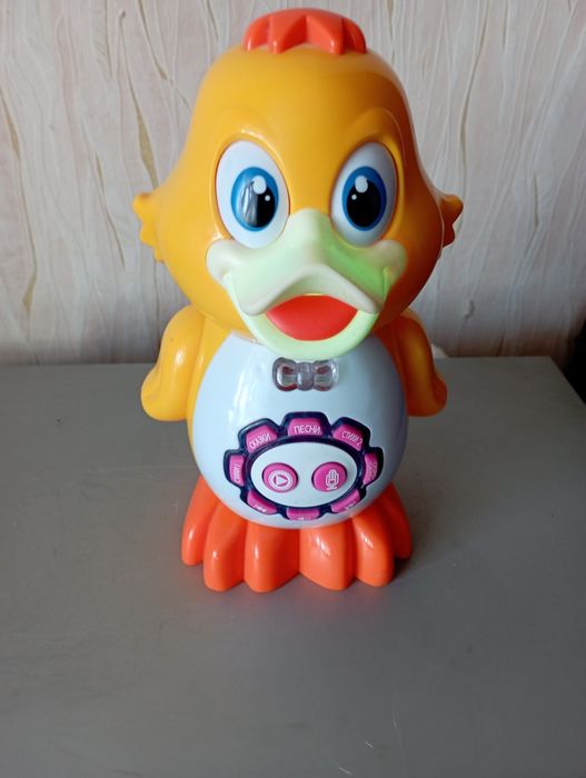 Игрушка утёнок говорящий