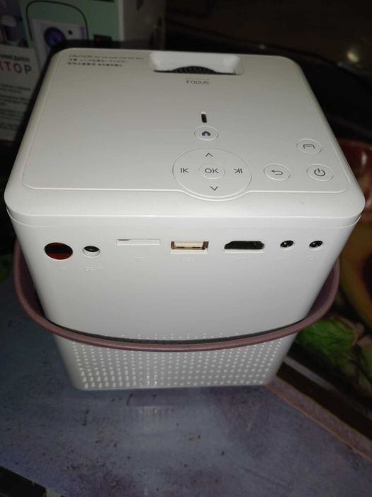 преносим мултимедиен проектор MMP-36