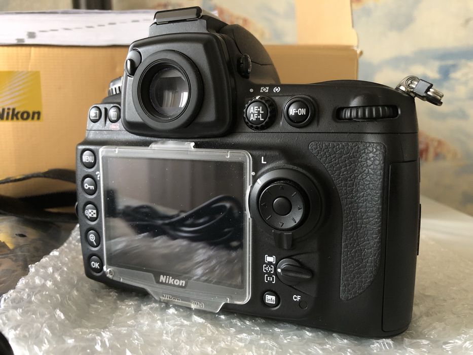 Продам фотоаппарат Nikon D700