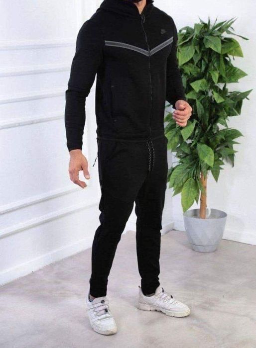 Treninguri premium nike tech, nocta