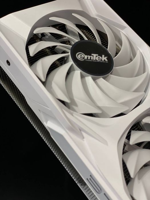 Videokarta RTX 4070 Super 12GB