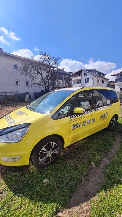 Продавам мини ван форд галакси 2015