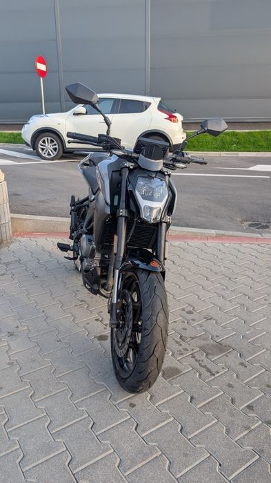 CFMoto 300NK - 860 km - in garantie