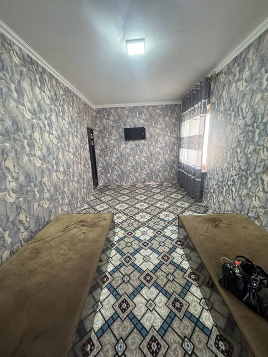 Срочно 1 хонали квартира сотилади 5 микрорайон Шайх Сомий