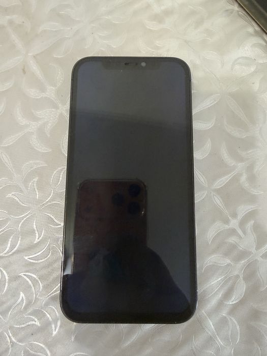 Продам iphone 12 pro