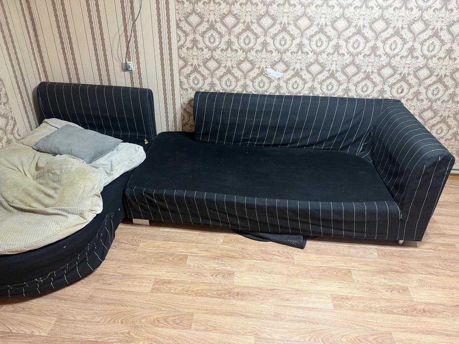 диван бесплатно отдам