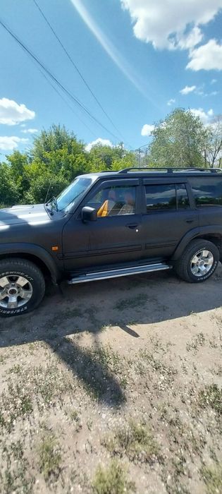 nissan patrol 2000 года