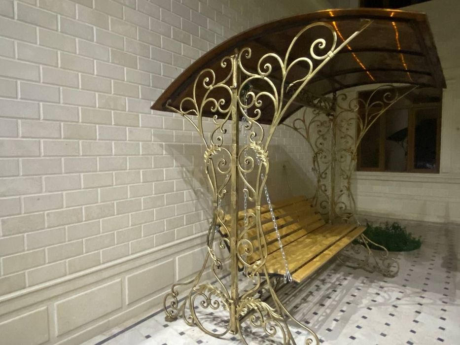 Продаётся качели