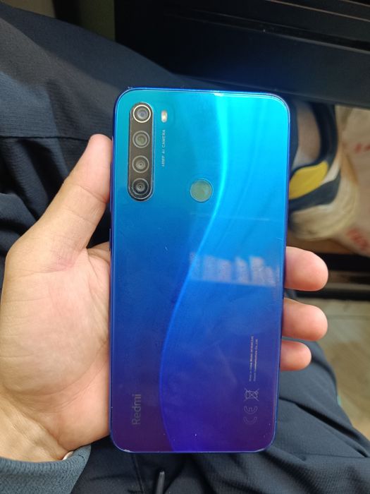 Продам редми ноут 8