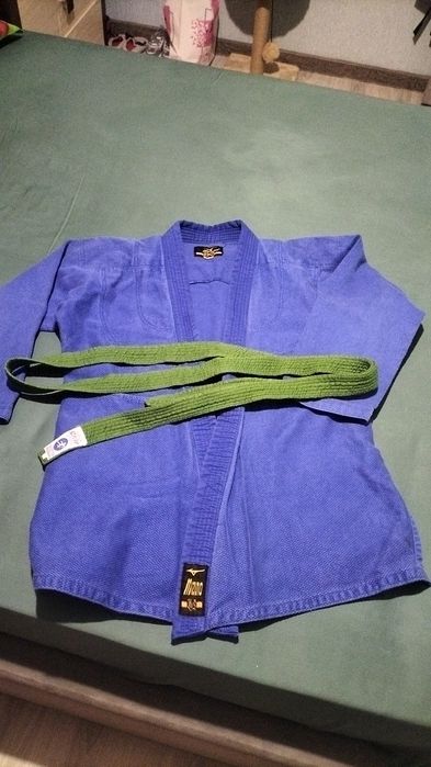 Продаются кимоно