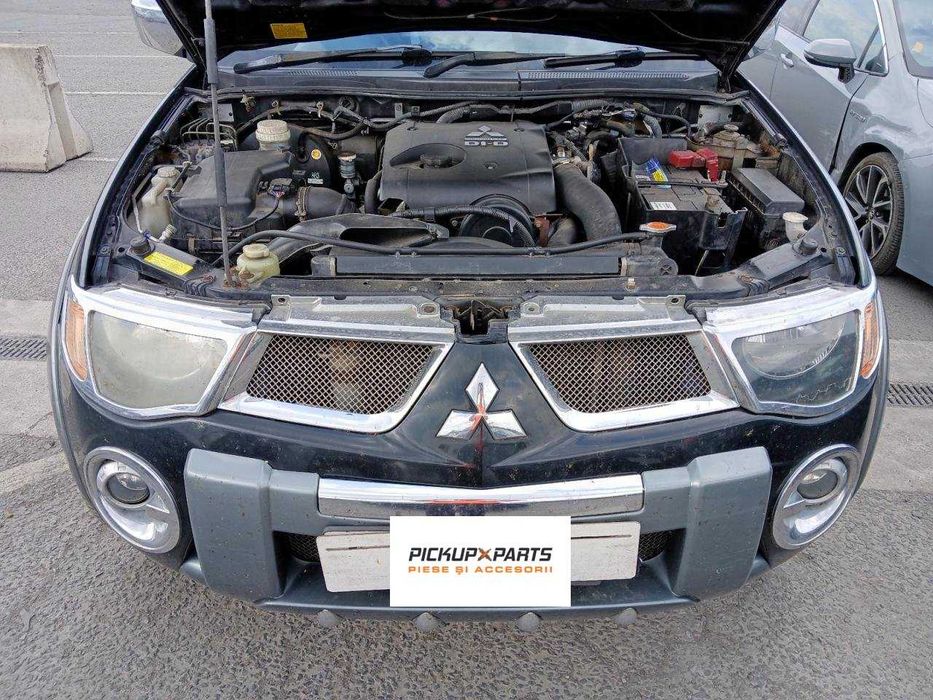 Dezmembrez Mitsubishi L200 2.5 Diesel 2006