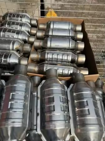 Universal Evro 4/5/6  Katalizatorlar –Mercedes