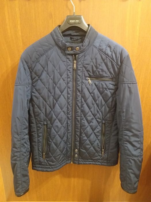 Продавам чисто ново палто