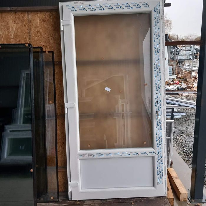 Tamplarie  pvc  rulouri