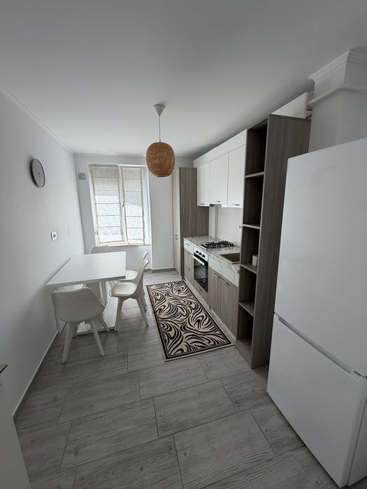 Inchiriez apartamen in Copou
