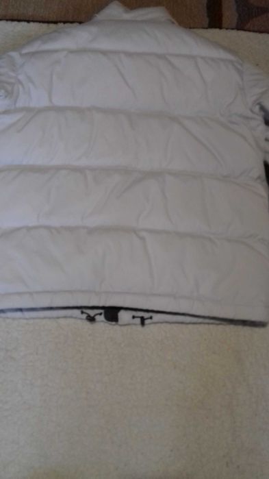 geaca de toamna/ iarna cu puf marca Fila