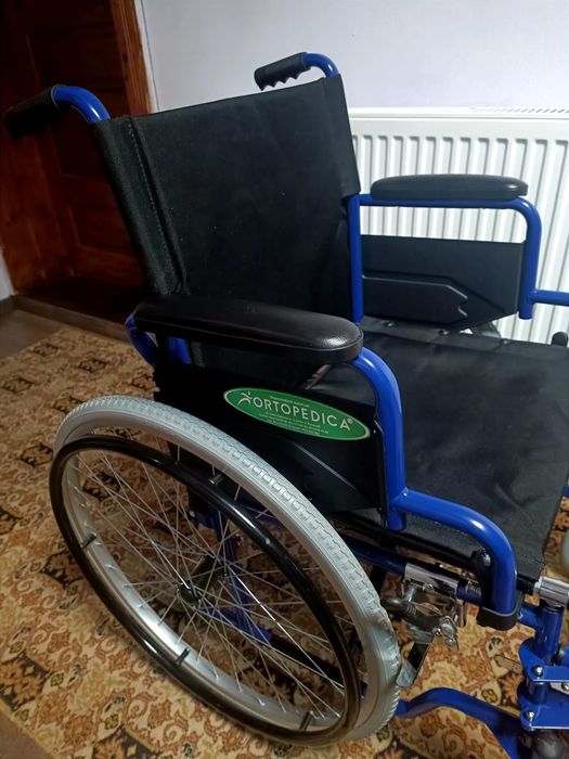 Cărucior pentru persoane cu dizabilități