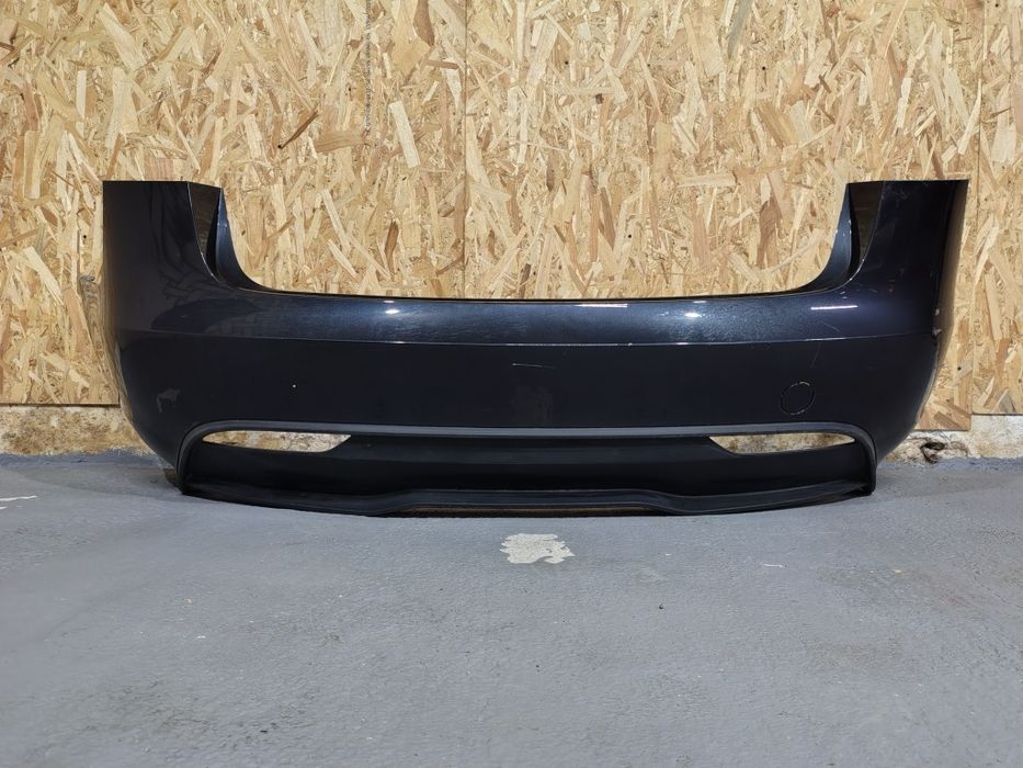 Bara spate Tesla model 3 an 2023-2025