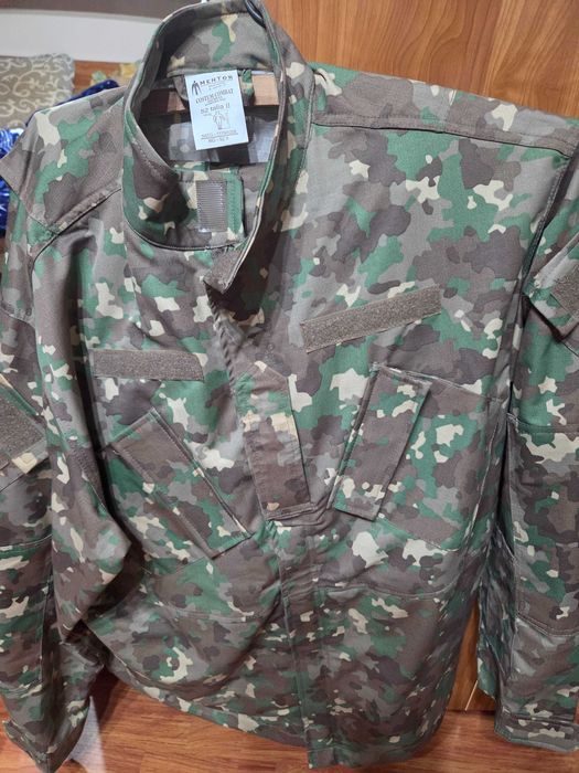 Ținută militara combat