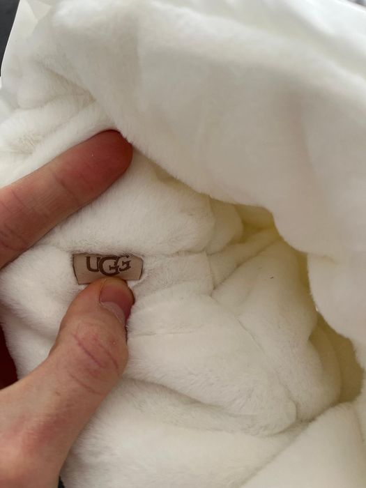 UGG classic mini dipper