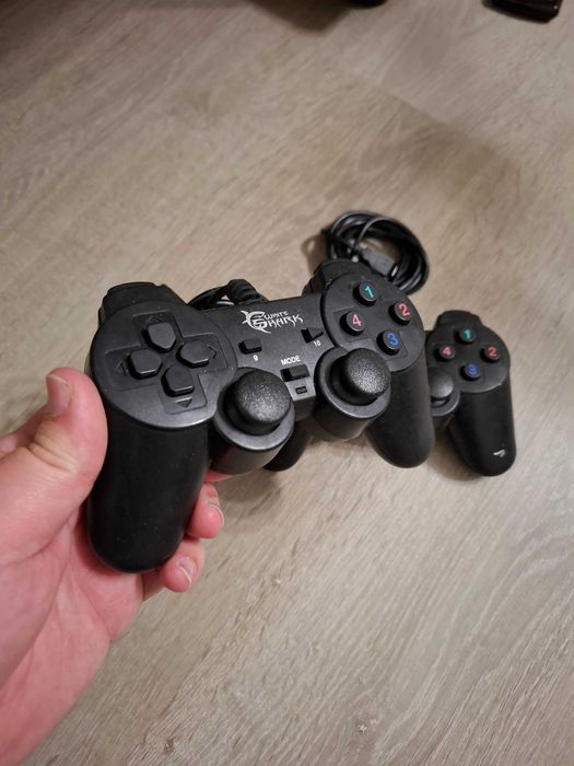 Pachet 2 controllere (manete), 70 lei fix, doar in Cluj