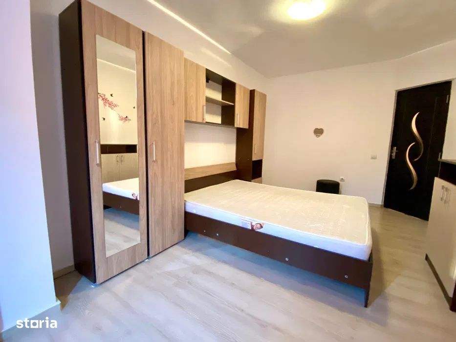 Apartament cu 2 camere, 58 mp, parcare, zona Florilor