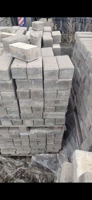 Продаю брусчатку 1700 за кв