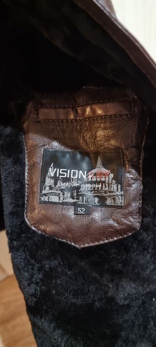 Продам куртку 65000