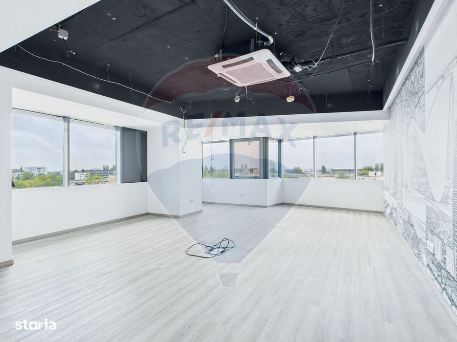 Spațiu de birouri disponibil spre închiriere în Băneasa 171–615 mp