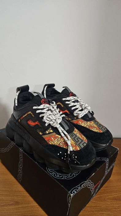 Versace Chain Reaction