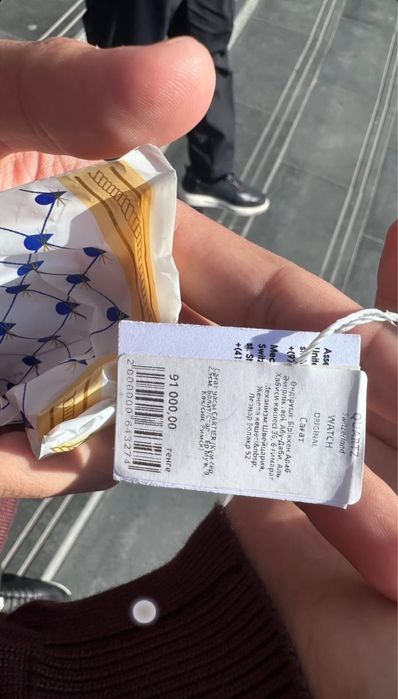 продам часы CARTIER