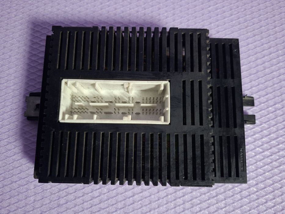 Modul control lumini BMW E60 E61 cod 6983536 cod 6948577