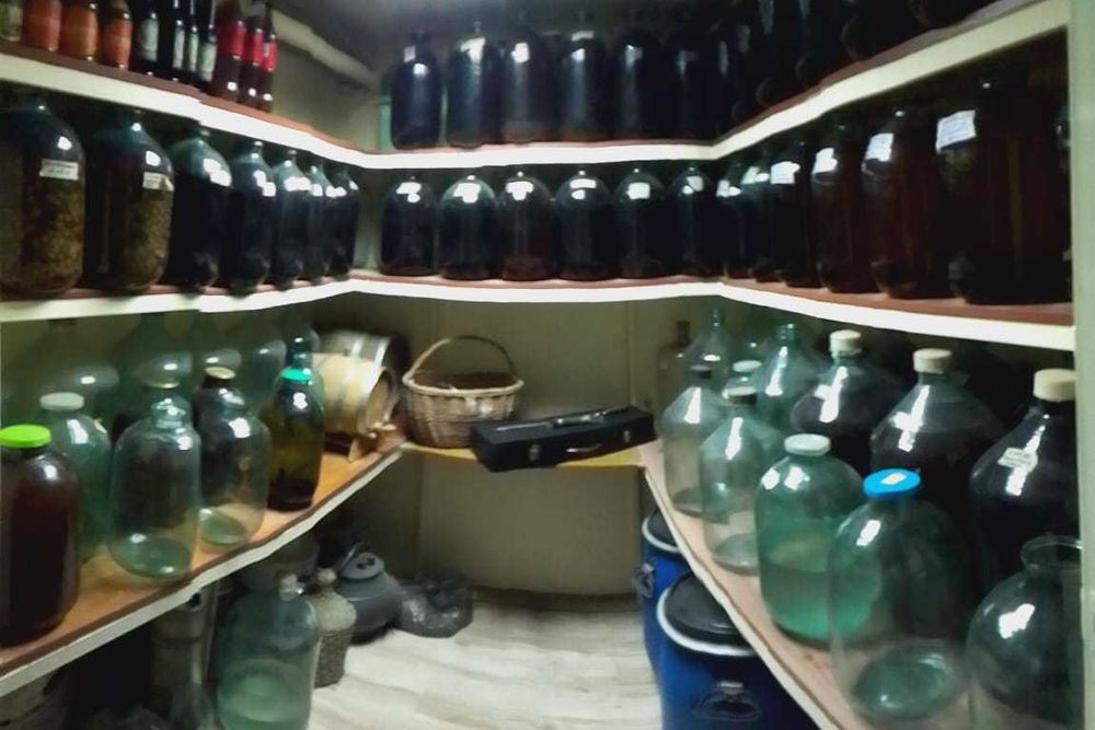 бутыль стеклянный 20 и 10 литро