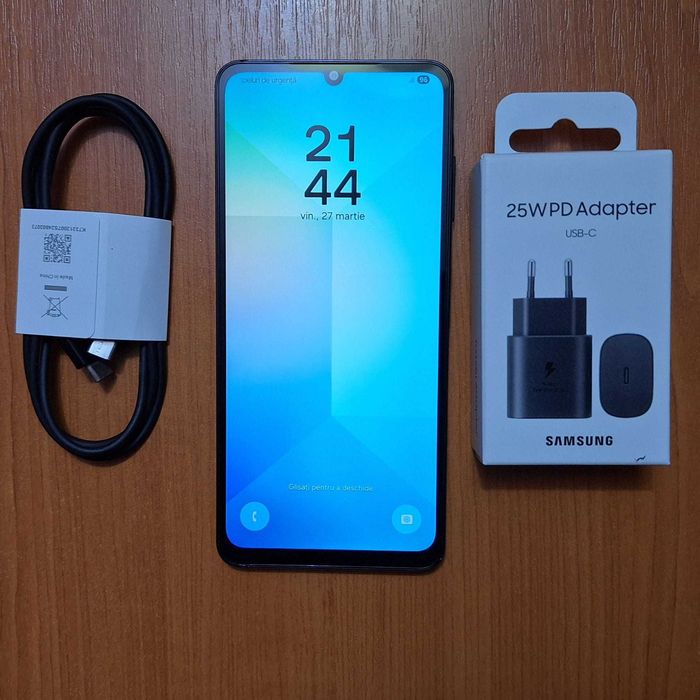 Telefon SAMSUNG Galaxy A06 + Folie Protecție + Husă