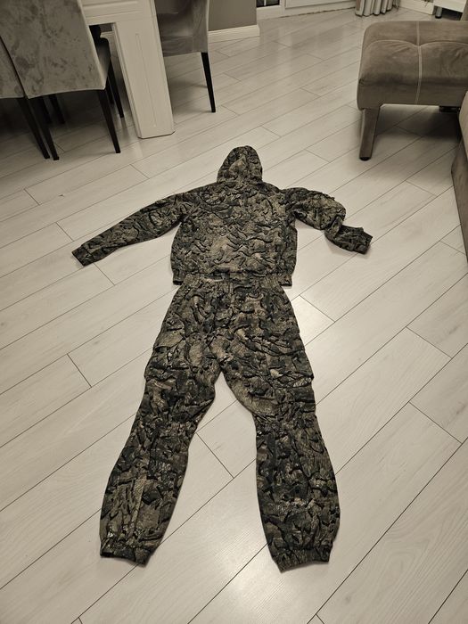 Продам летний костюм