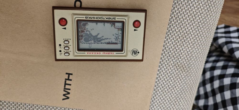 Стара руска игра Електроника + подарък