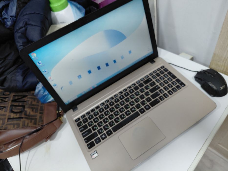 Продам ноутбук продам