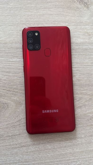 Самсунг сатылады.