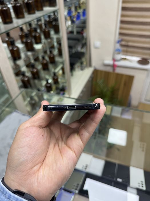 Samsung s22 8/256Gb