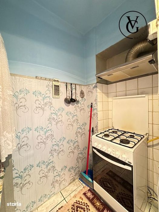 Apartament decomandat cu 4 camere - Navodari