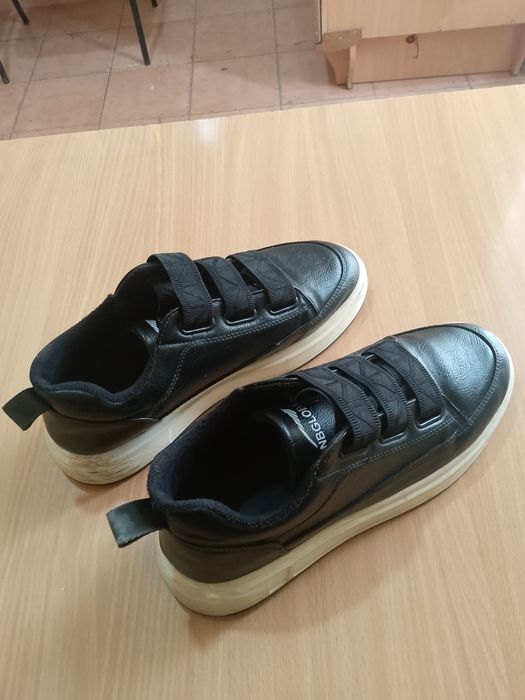 Обувь хорошем состояние. Размер 41